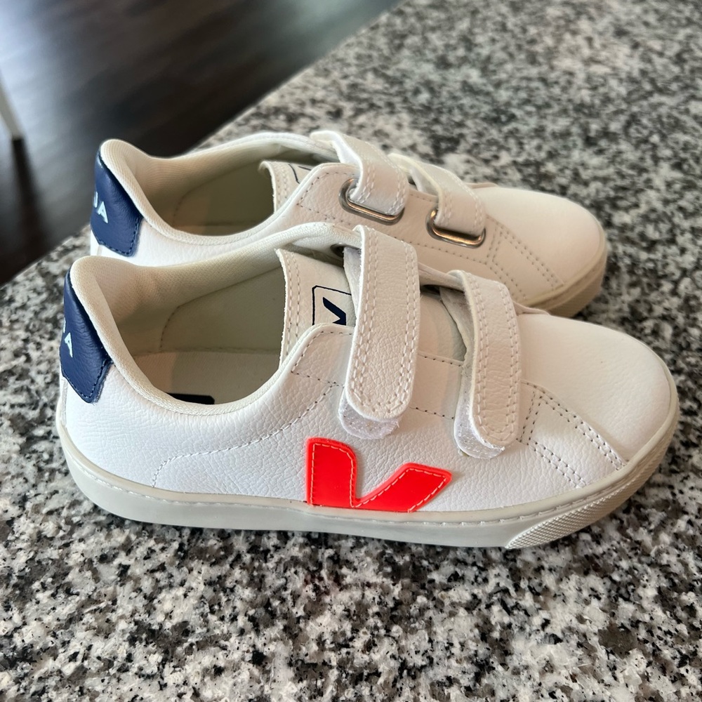 Veja Kids' Esplar Sneaker
